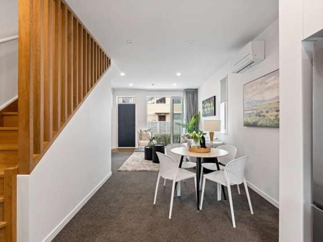 Townhouse for sale in Matata, Wellington