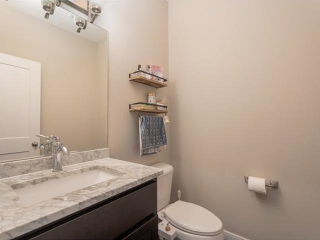 Townhouse for sale in Westmont, Illinois