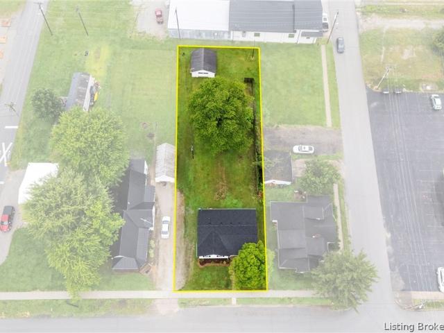 House for sale in Scottsburg, Indiana