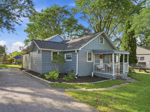 House for sale in Marion Township, Howell