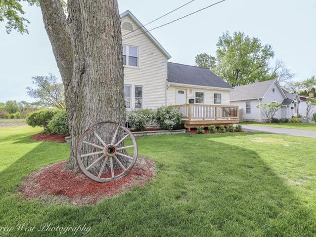 House for sale in Sycamore, Illinois
