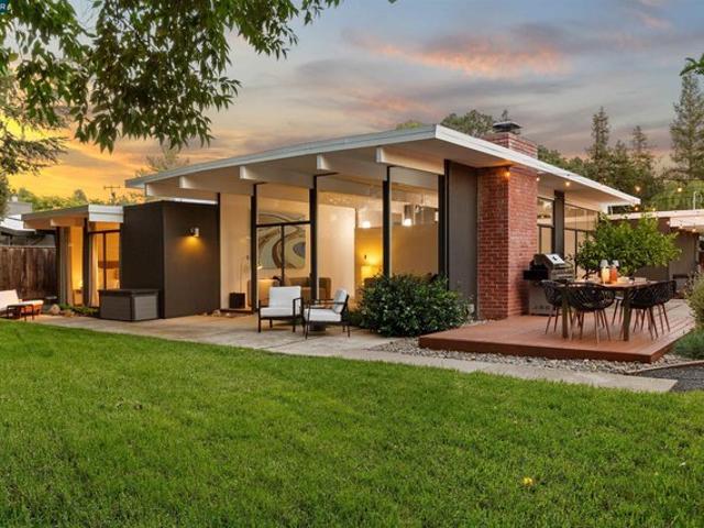 House for sale in Walnut Creek, California