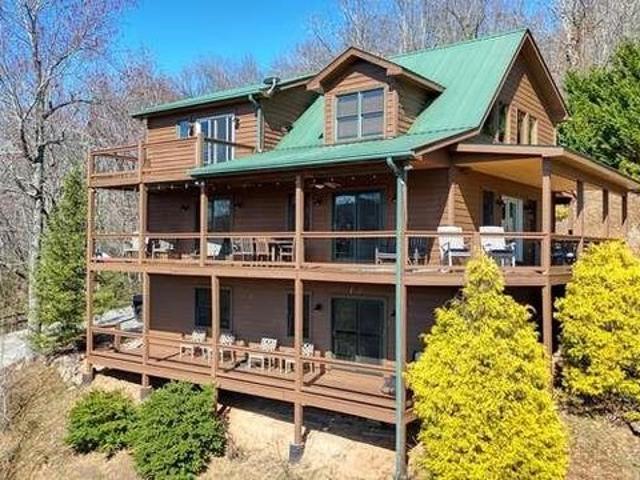 House for sale in Hayesville, North Carolina