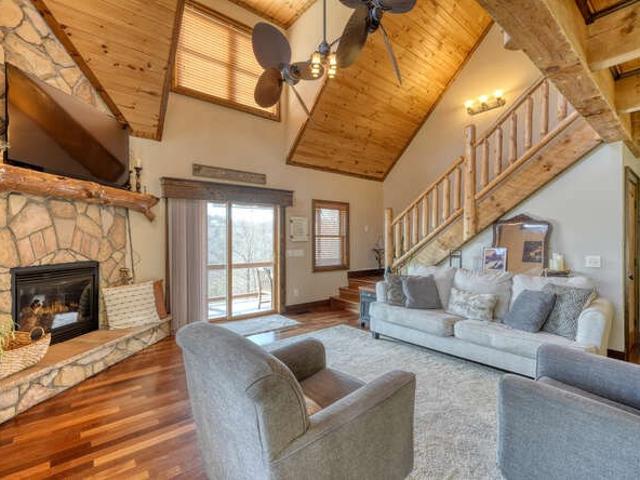 House for sale in Hayesville, North Carolina