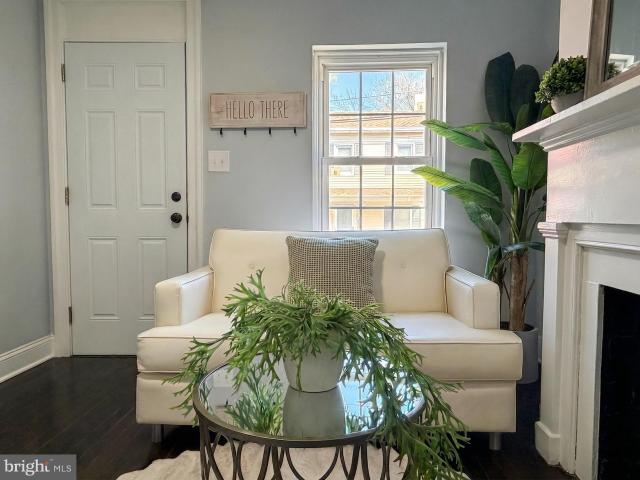 Townhouse for sale in Bordentown, New Jersey