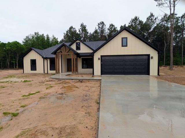 House for sale in Gilchrist, Texas