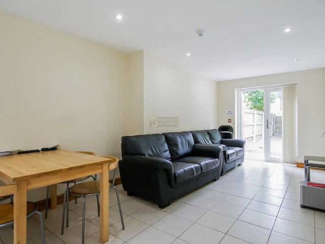 Room for rent in Stirchley, West Midlands