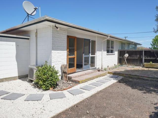 Apartment for rent in Heathcote, Canterbury