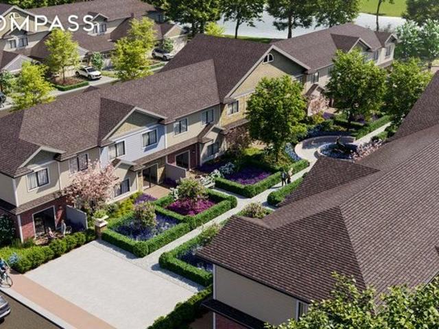 Townhouse for sale in Wheeling