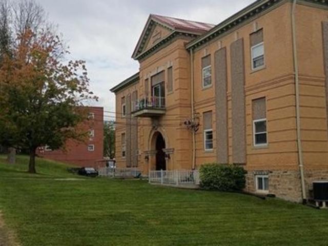 Condo for sale in Uniontown, Fayette County