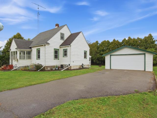 House for sale in Kellogg, Wabasha County