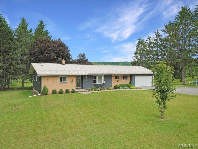 House for sale in Silver Springs, New York