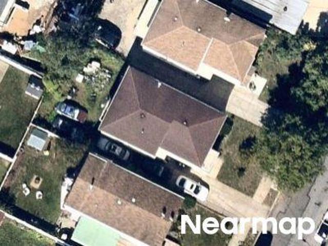 House for sale in Queens, Arverne
