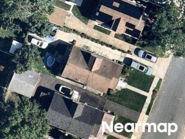 House for sale in Queens, Arverne