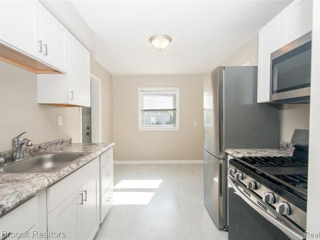 House for sale in Hazel Park, Oakland County
