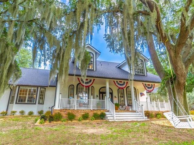 House for sale in Umatilla, Florida