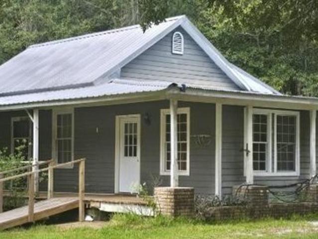 House for sale in Pass Christian, Harrison County