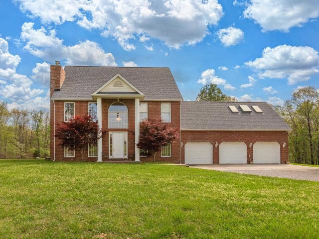 House for sale in Pittsburg, Illinois