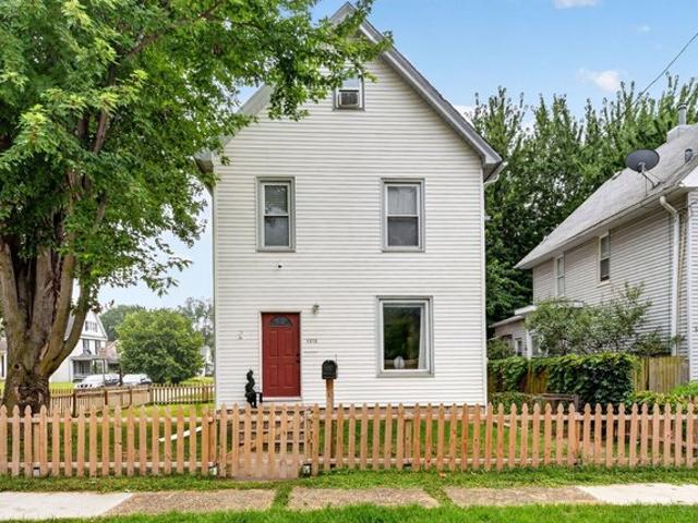 House for sale in Moline, Illinois