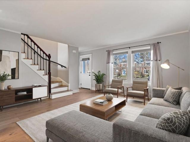Townhouse for sale in Evanston, Illinois
