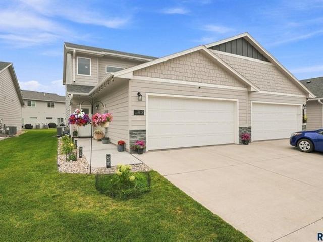 Townhouse for sale in Sioux Falls, South Dakota