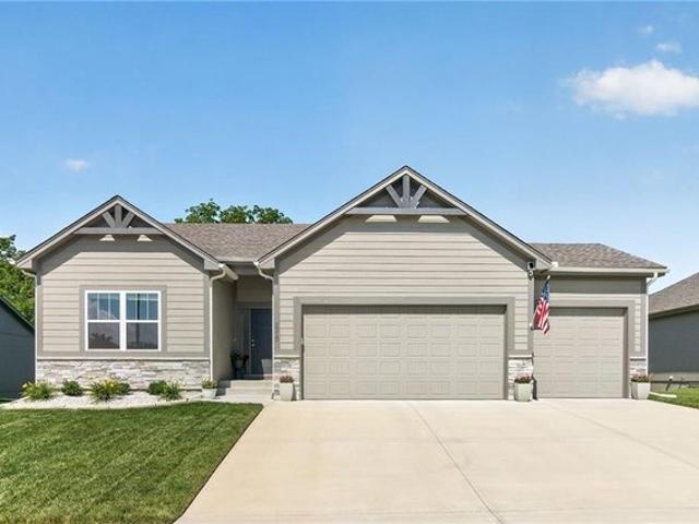 Condo for rent in Grain Valley, Missouri