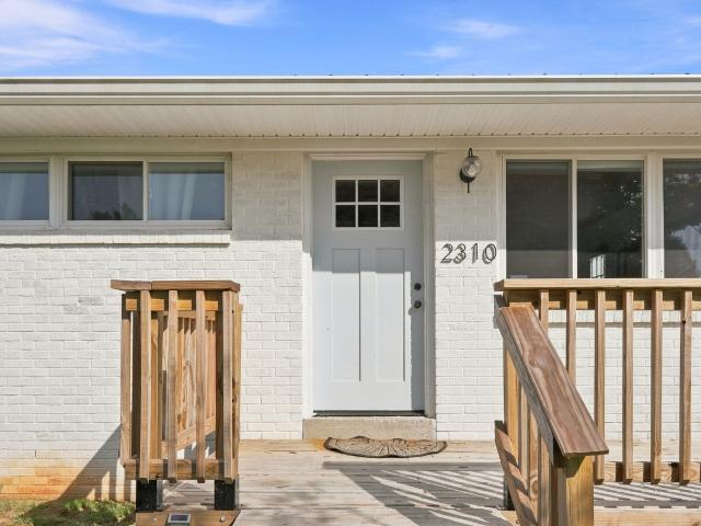 House for sale in Liberty Hill, Ethridge