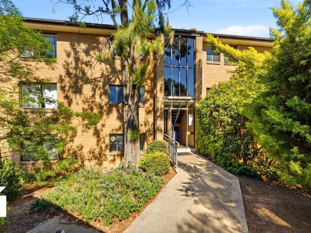 Apartment for rent in Woden, Australian Capital Territory
