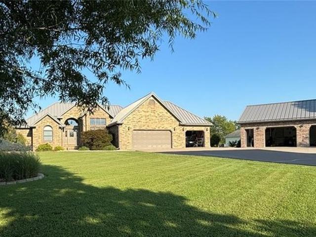 House for sale in Laclede, Missouri
