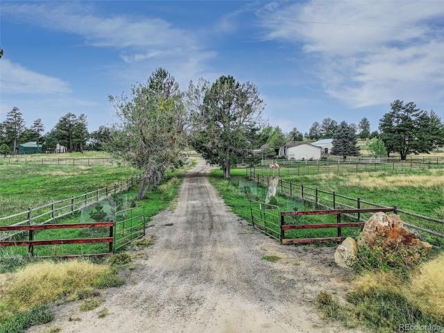 House for sale in Deer Trail, Elbert County