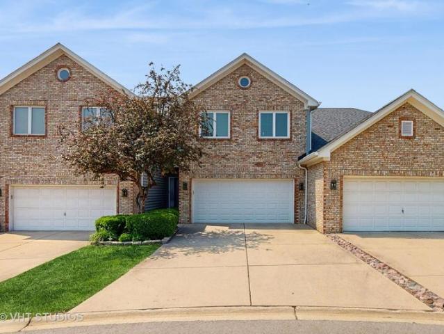 Townhouse for sale in Plainfield