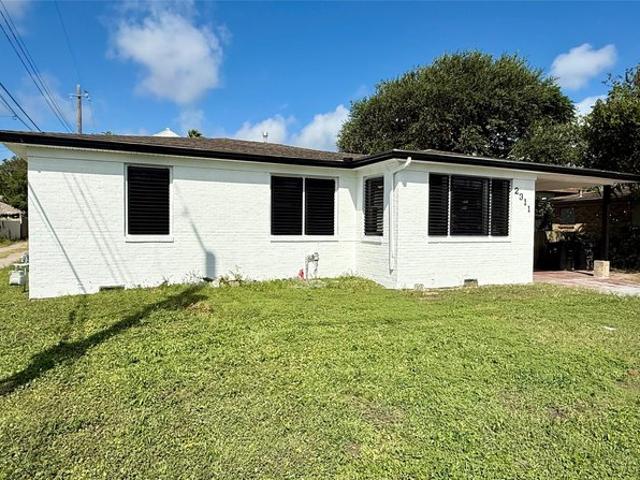 House for sale in Galveston, Texas