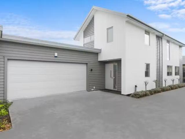 House for sale in Heathcote, Canterbury