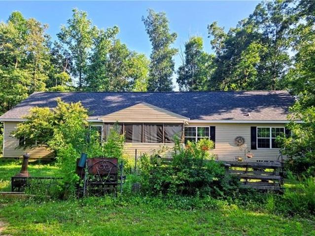House for sale in Seagrove, North Carolina
