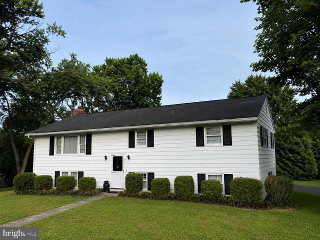 House for sale in Huntingdon, Pennsylvania