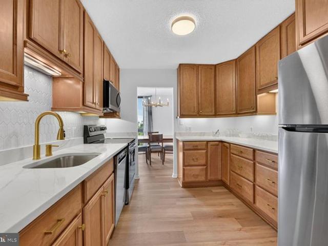 Condo for sale in Virginia