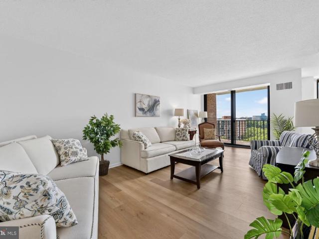 Condo for sale in Virginia
