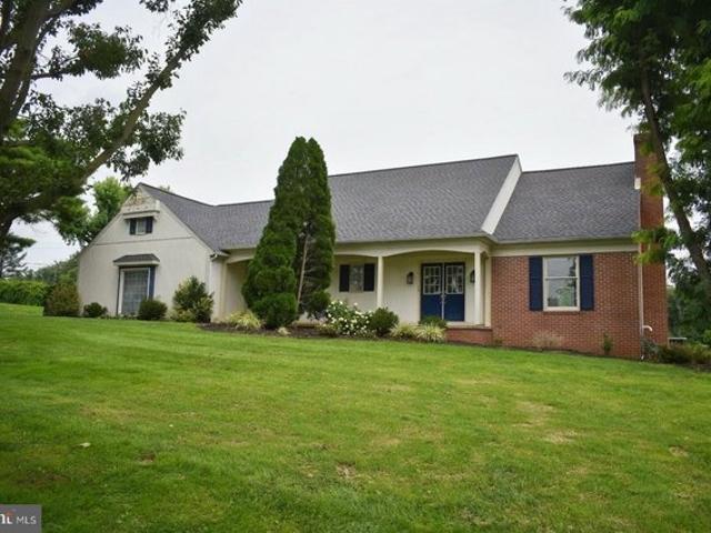 House for sale in Chambersburg, Pennsylvania
