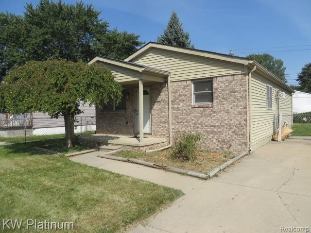 House for sale in Eastpointe, Michigan