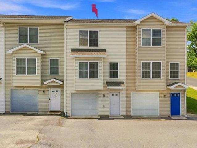 Townhouse for sale in Virginia