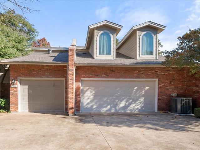 Condo for sale in Arlington, Texas