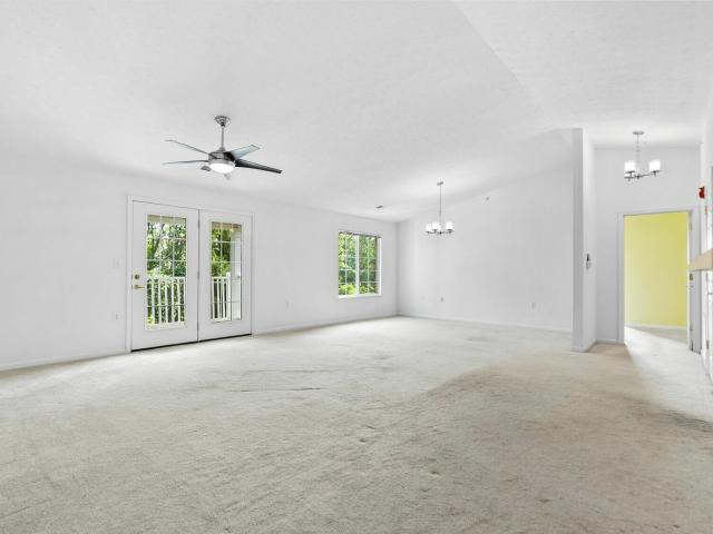 Condo for sale in Lexington
