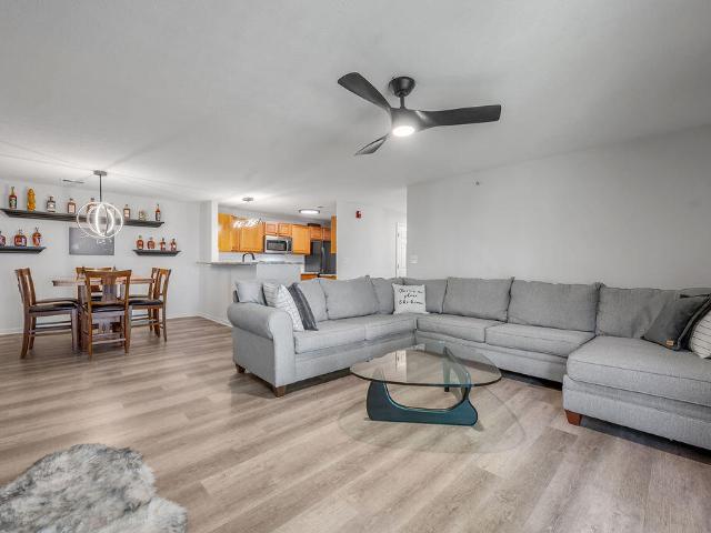 Condo for sale in Lexington