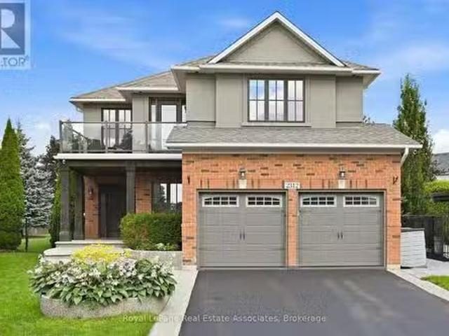 House for sale in Burlington, Ontario