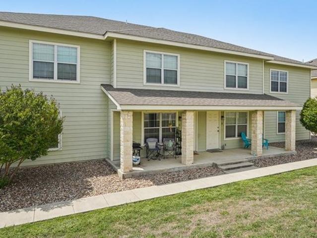 Townhouse for sale in Kerr, Texas