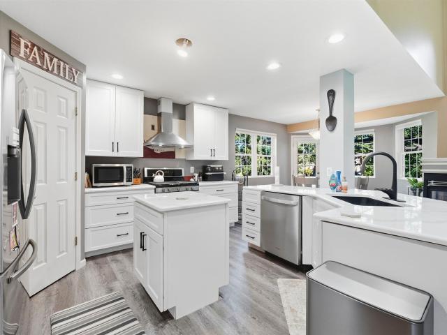 House for sale in De Camp Gardens, Elkhart