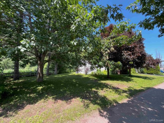 House for sale in Dollar Bay