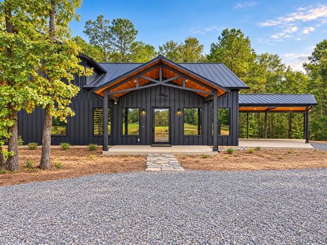 Farm for sale in Montgomery, Montgomery County