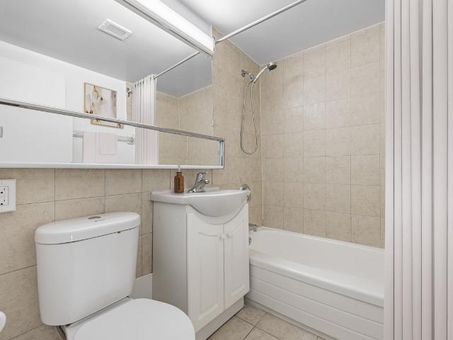 Apartment for rent in Woburn, Ontario