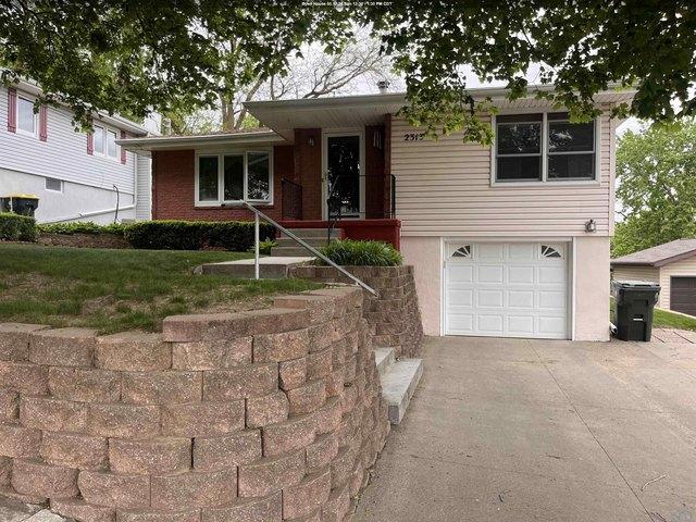 House for sale in Woodbury, Iowa